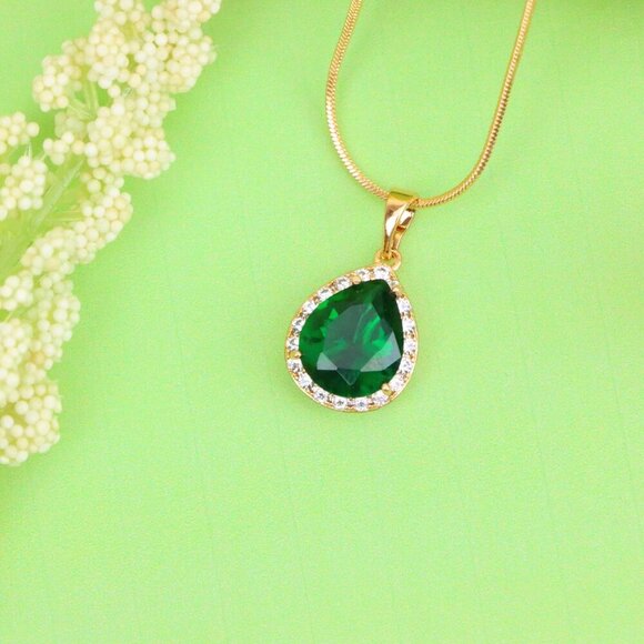 "Teardrop Green Pendant with Crystal Border in Rose Gold Finish, XPPT1613 - Picture 13 of 13